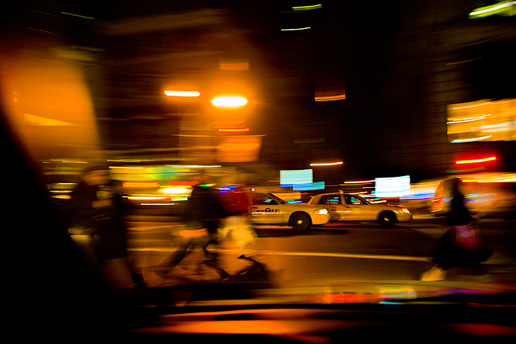 Taxi Race - 34th and 8th : NYC