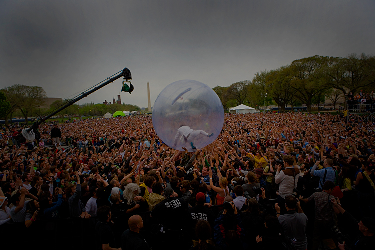 Flaming Lips Hamster Bubble to a Better World : The Mall Earth Day Celebration : Washington DC