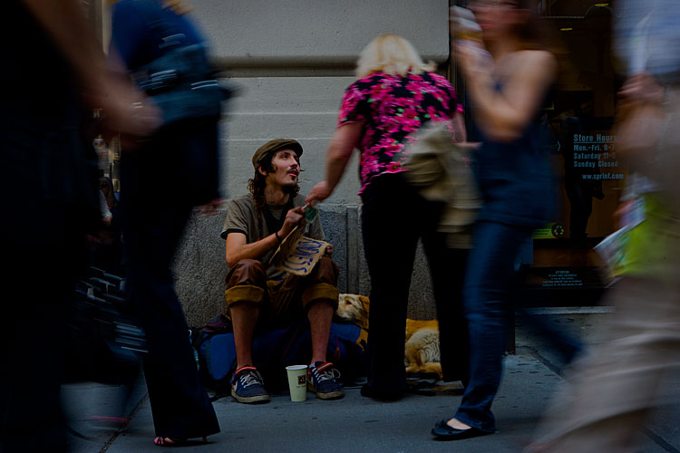 Kindness Helps : Begging on Wall St : NYC
