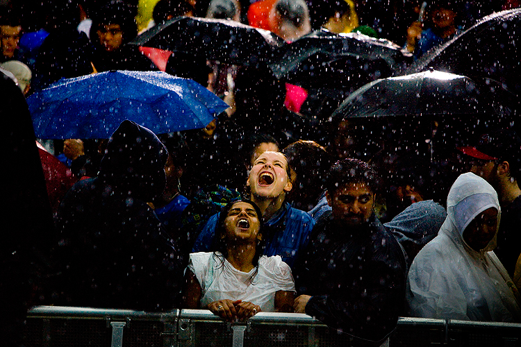 Rain at Earthday in DC : Washington : USA