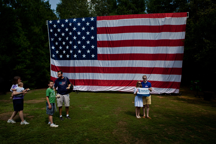 Ameicans and their Flag at a Vote Mitt Romney Event : Smokeys Shack : Morrisville : North Carolina 