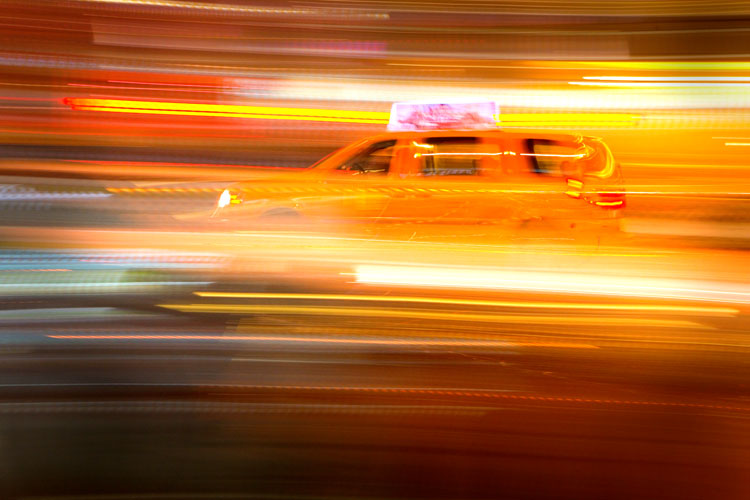 Taxi Blur Mini Van : 23rd St : NYC