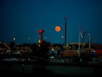 Moonrise over State Fair : Wisconsin State Fair from the I94 : USA