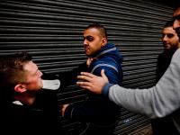 Tommy Robinson Attacked : Luton : UK
