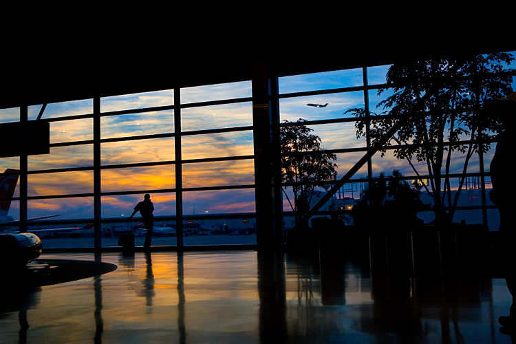 Detroit Sunset 2 : Detroit Metropolitan Airport : Michigan USA