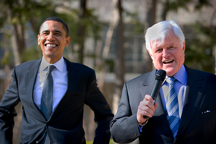 Ted Kennedy is Dead : The Passing of the Liberal Lion : DC